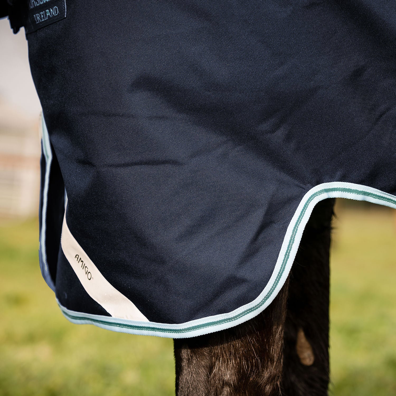Amigo Bravo 12 Plus Horse Turnout Blanket 250g, Waterproof Medium Weight with Detachable Hood, 1200D Durable Outer - Image 8
