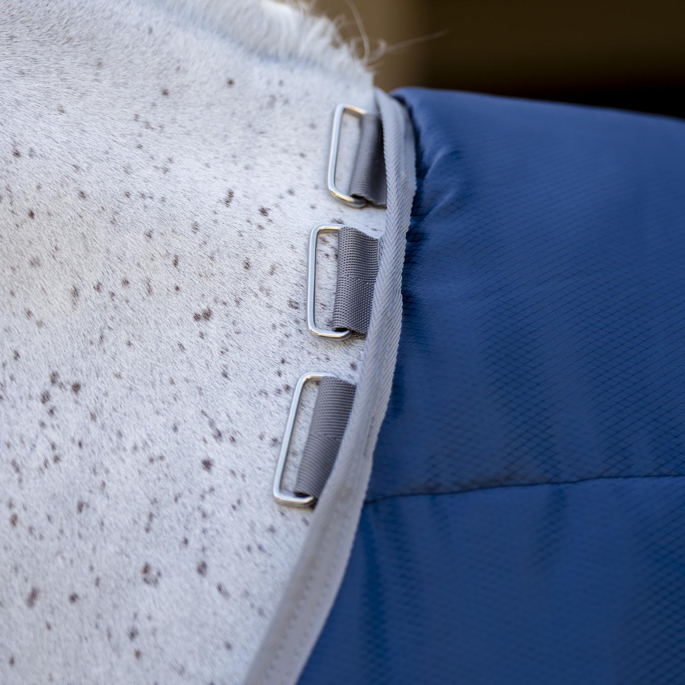 Amigo Stable Blanket Ripstop Insulator Plus - 210D, 200g Warmth, Double Front Closure, Hood Included - Image 2