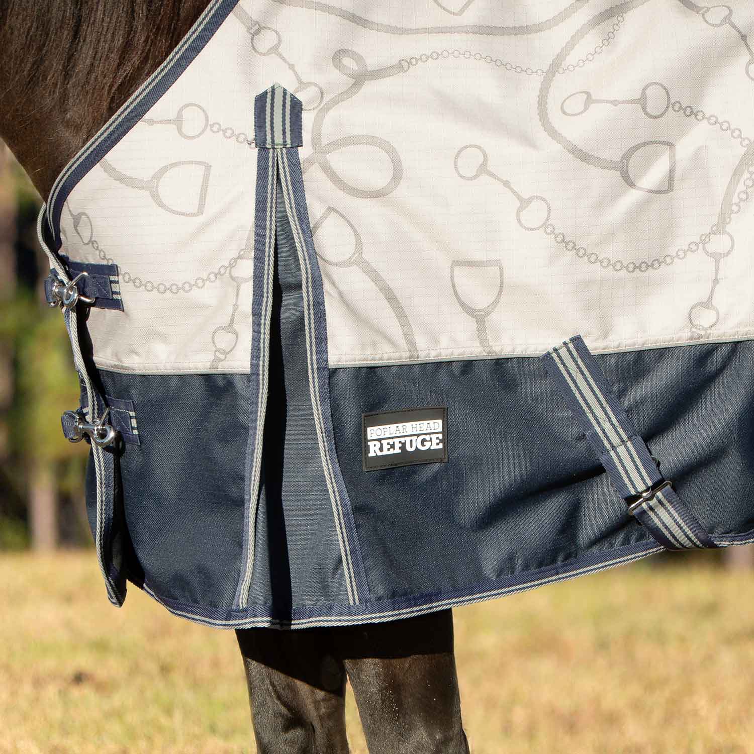 Jeffers Poplar Head Uniquely English 1200D Turnout Sheet, 0g - Waterproof & Breathable Lightweight Horse Blanket - Image 11